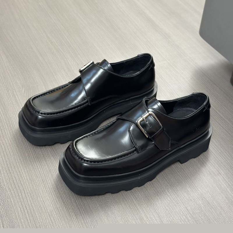 Dolce & Gabbana Leather Shoes